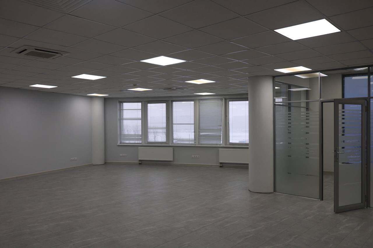 Просторный современный офис площадью 150 м 2